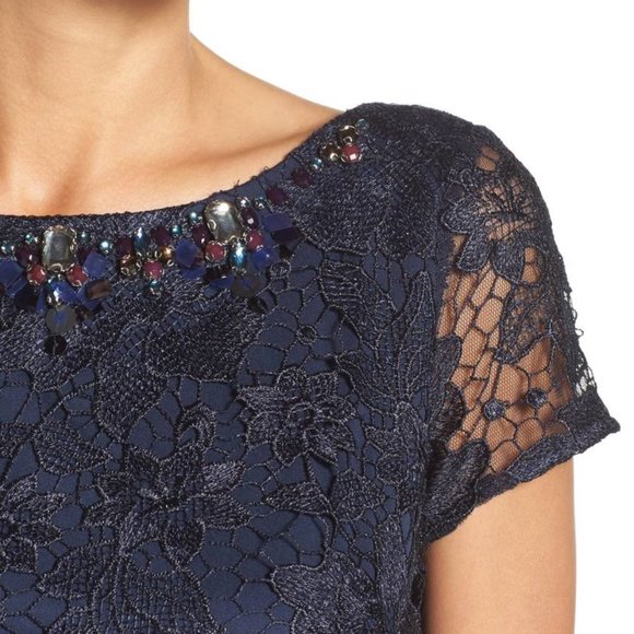 Adrianna Papell NEW Jewel Embellished Lace Gown with Mesh Godet Insets DressπHP - Picture 9 of 9